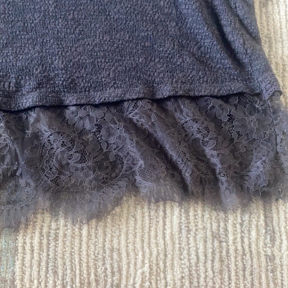Eyeshadow Thin Sweater with Lace - Picture 13 of 13